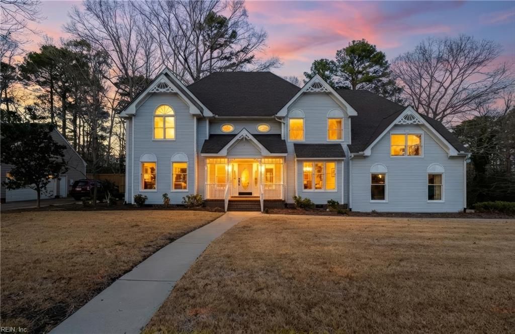 Photo of 3316 Upper Palace Green, Virginia Beach, VA 23452 (MLS # 10621483)