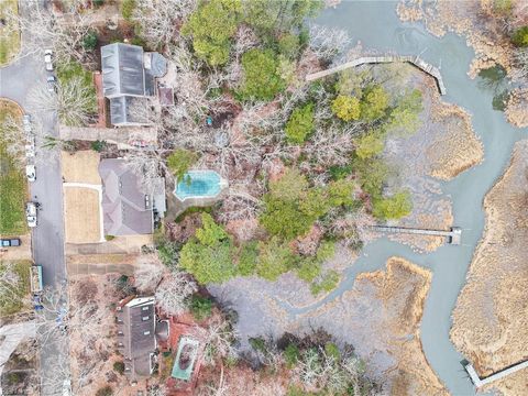 Photo of 3316 Upper Palace Green, Virginia Beach, VA 23452 (MLS # 10621483)