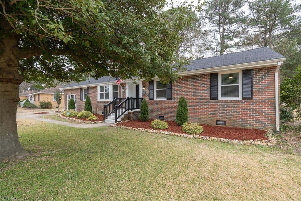 Photo of 413 Bobby Jones Drive, Portsmouth, VA 23701 (MLS # 10648508)