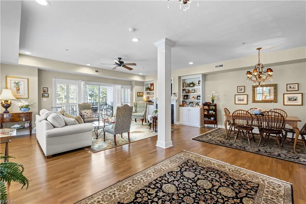 Virginia Beach, Virginia 23451, United States, 2 Bedrooms Bedrooms, ,3 BathroomsBathrooms,Residential,Active,168407