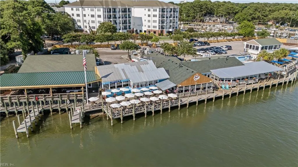 Virginia Beach, Virginia 23451, United States, 2 Bedrooms Bedrooms, ,3 BathroomsBathrooms,Residential,Active,168407