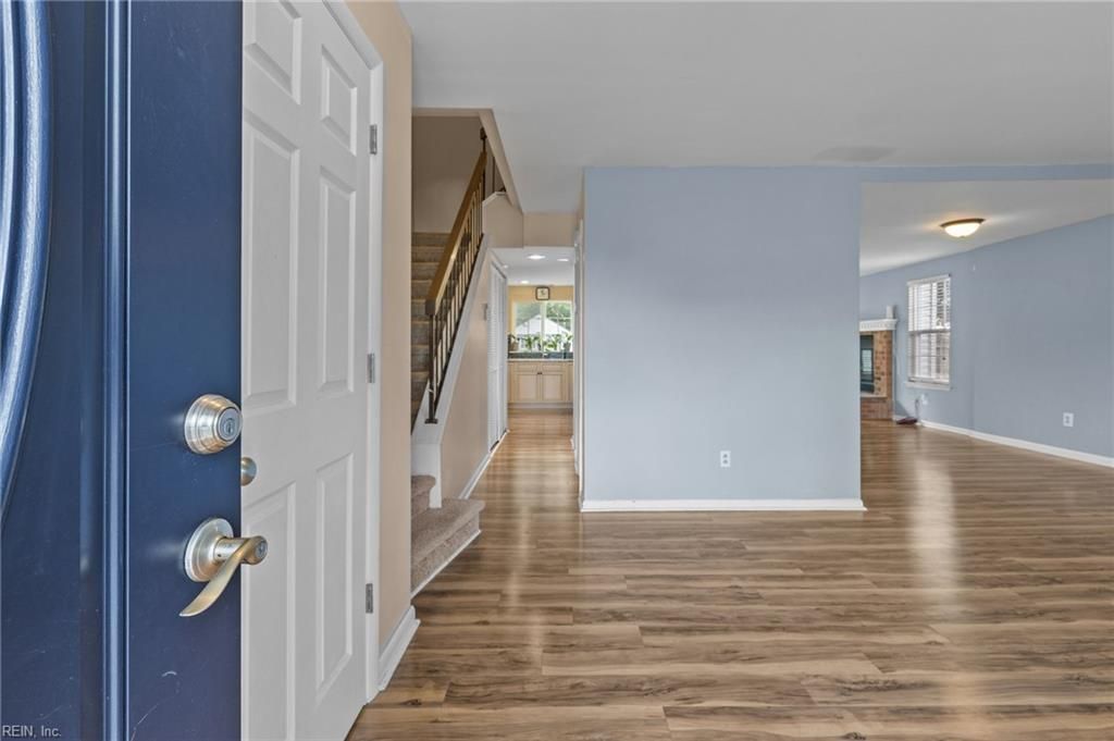 Photo of 901 Smoke Tree Lane, Virginia Beach, VA 23452 (MLS # 10608358)