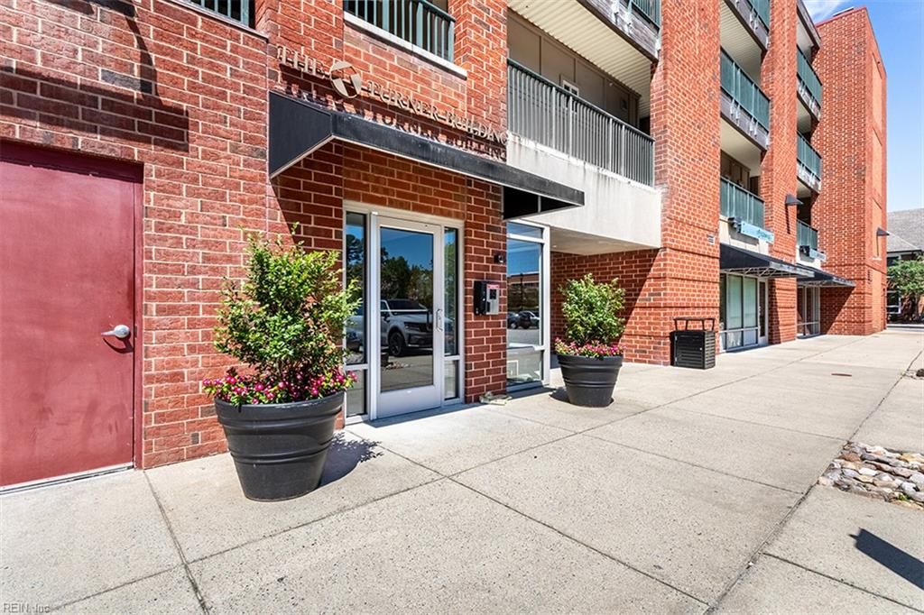 Photo of 230 Nat Turner Boulevard #4003, Newport News, VA 23606 (MLS # 10604973)