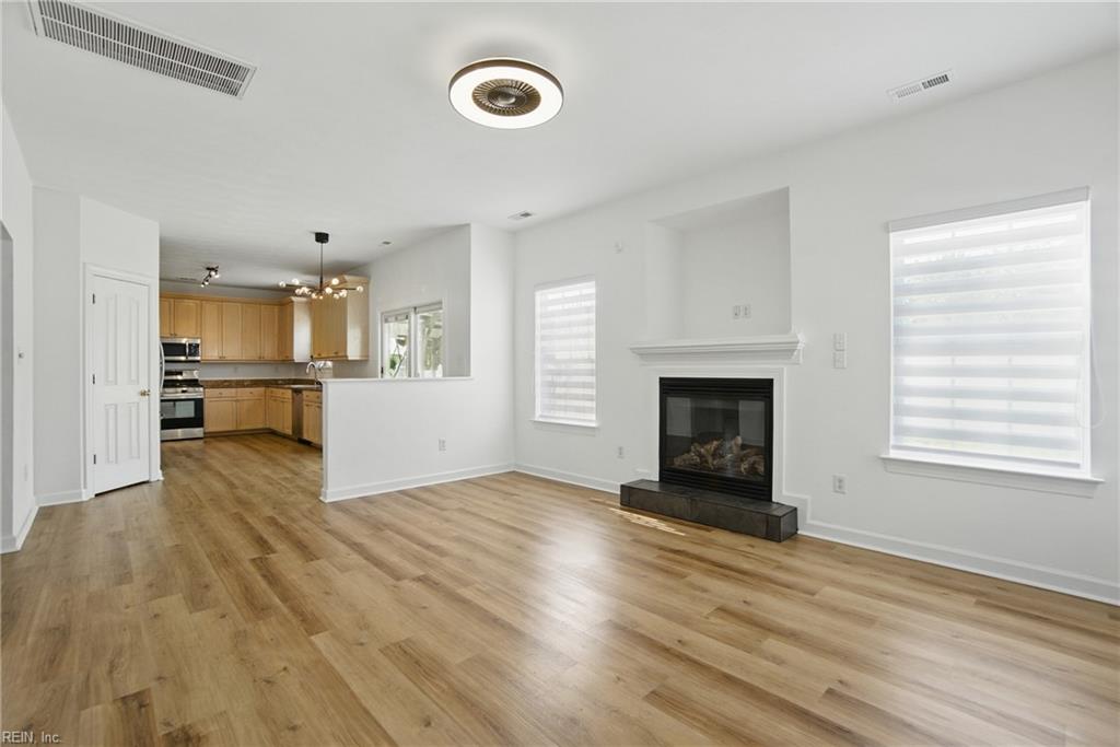 812 Antonick LN