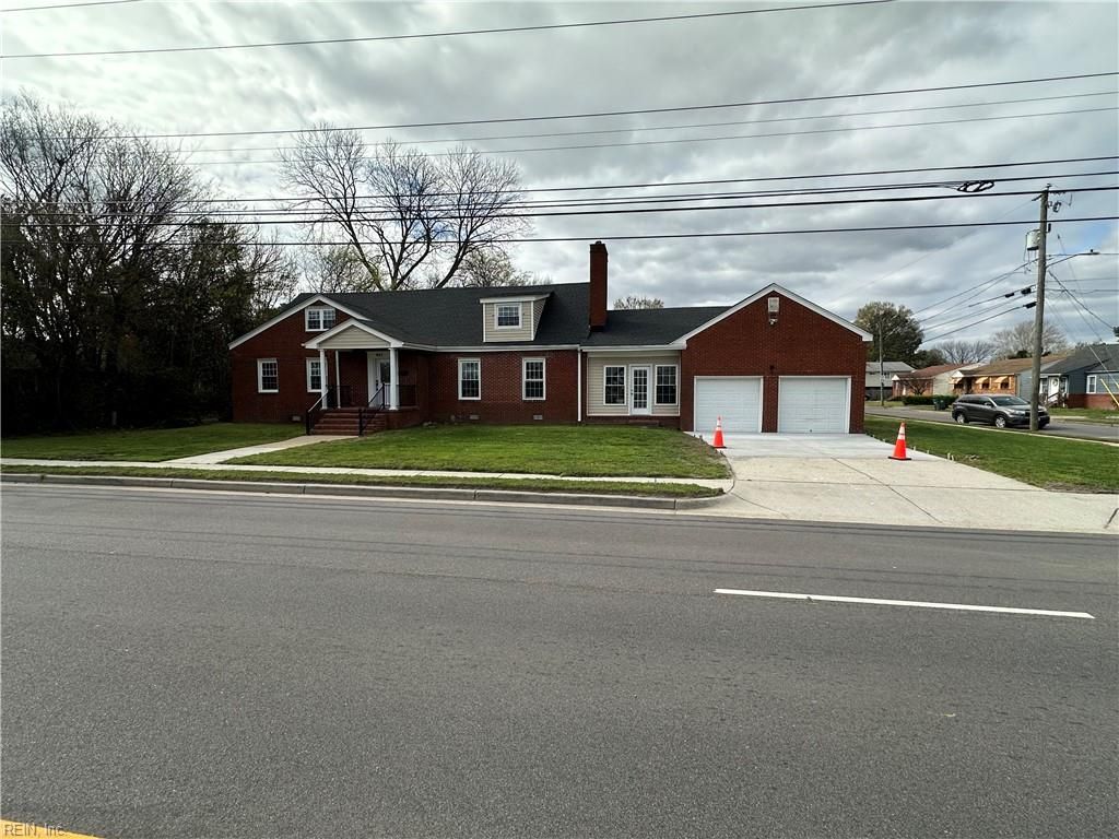 Photo of 901 E Indian River Road, Norfolk, VA 23523 (MLS # 10626517)