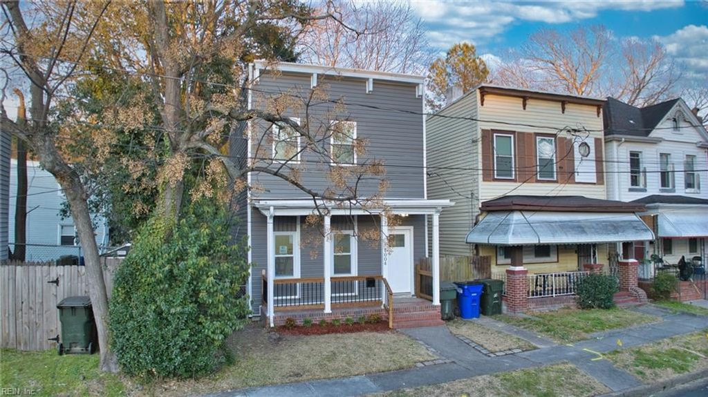 Photo of 1004 Barney Street, Norfolk, VA 23504 (MLS # 10624318)