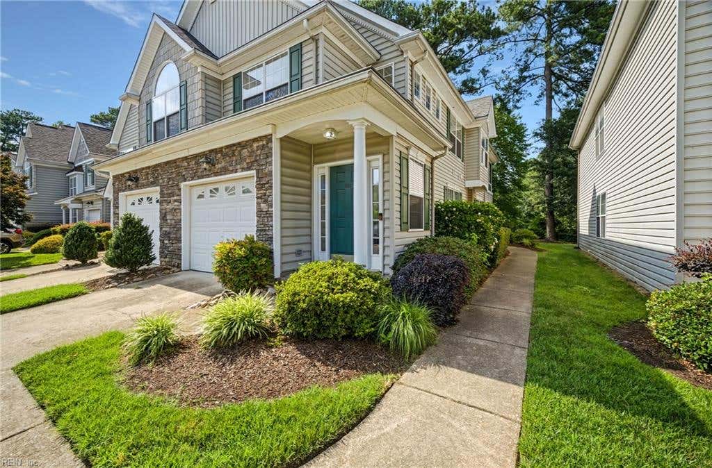 Photo of 602 Sawgrass Lane #6, Portsmouth, VA 23703 (MLS # 10650791)