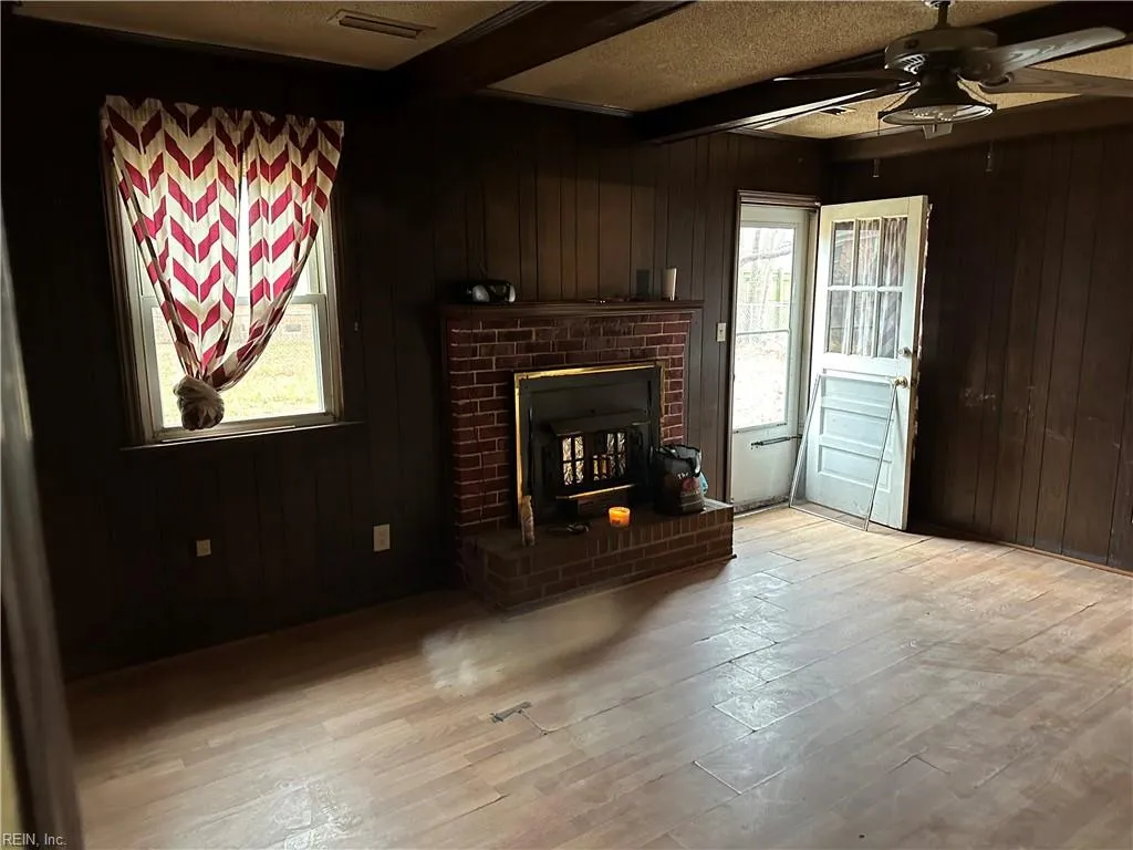 Virginia Beach, Virginia 23464, United States, 4 Bedrooms Bedrooms, ,2 BathroomsBathrooms,Residential,Pending,4283