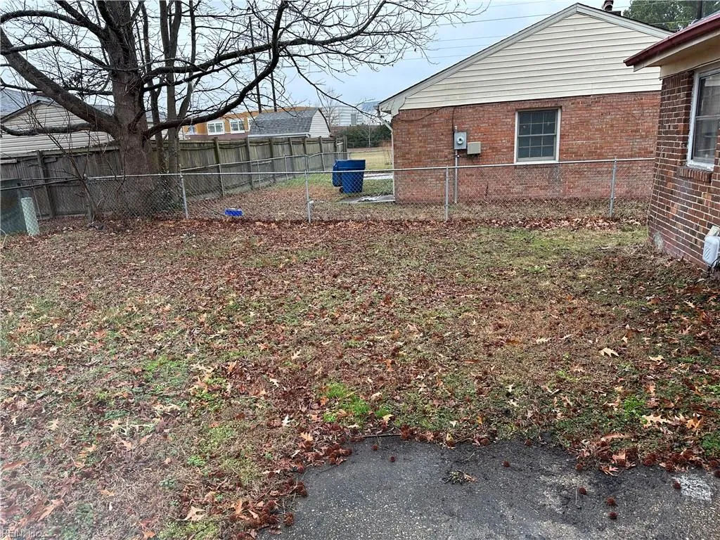 Virginia Beach, Virginia 23464, United States, 4 Bedrooms Bedrooms, ,2 BathroomsBathrooms,Residential,Pending,4283