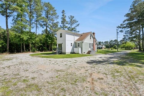 Single Family Residence in Port Haywood VA 266 Circle Drive 36.jpg