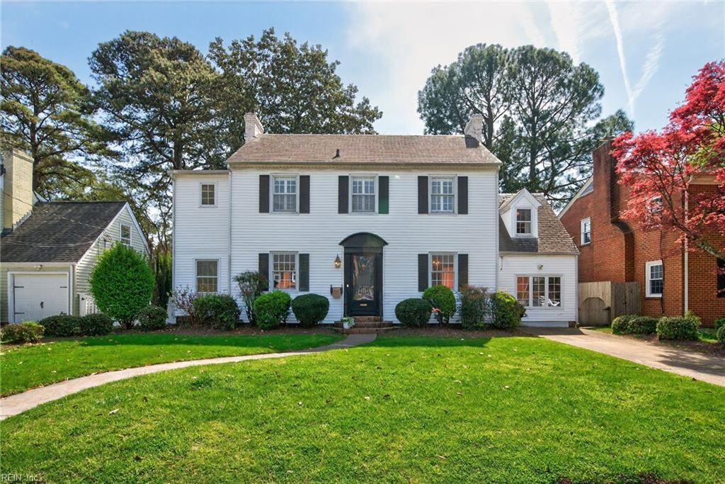 Photo of 1415 Buckingham Avenue, Norfolk, VA 23508 (MLS # 10626848)