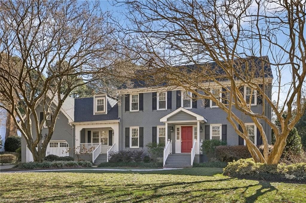 Photo of 1005 Ditchley Road, Virginia Beach, VA 23451 (MLS # 10618986)