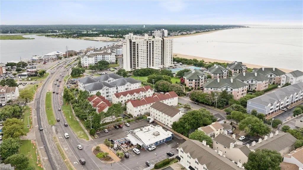 Virginia Beach, Virginia 23451, United States, 2 Bedrooms Bedrooms, ,1 BathroomBathrooms,Residential,Active,219197