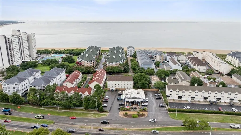 Virginia Beach, Virginia 23451, United States, 2 Bedrooms Bedrooms, ,1 BathroomBathrooms,Residential,Active,219197