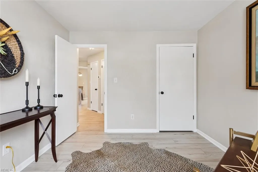 Virginia Beach, Virginia 23451, United States, 2 Bedrooms Bedrooms, ,1 BathroomBathrooms,Residential,Active,219197