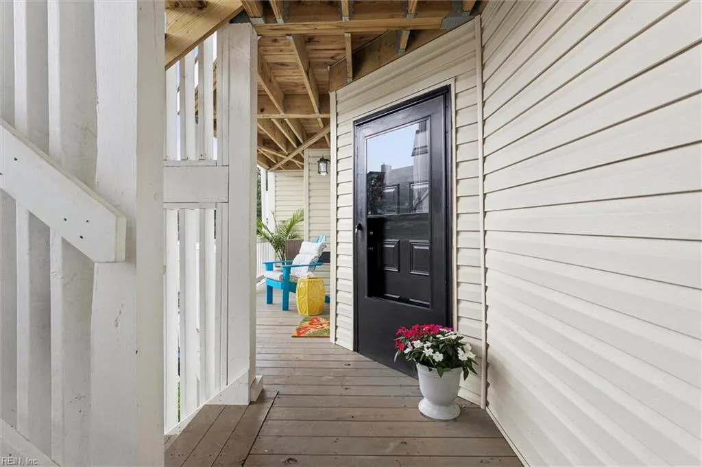 Virginia Beach, Virginia 23451, United States, 2 Bedrooms Bedrooms, ,1 BathroomBathrooms,Residential,Active,219197