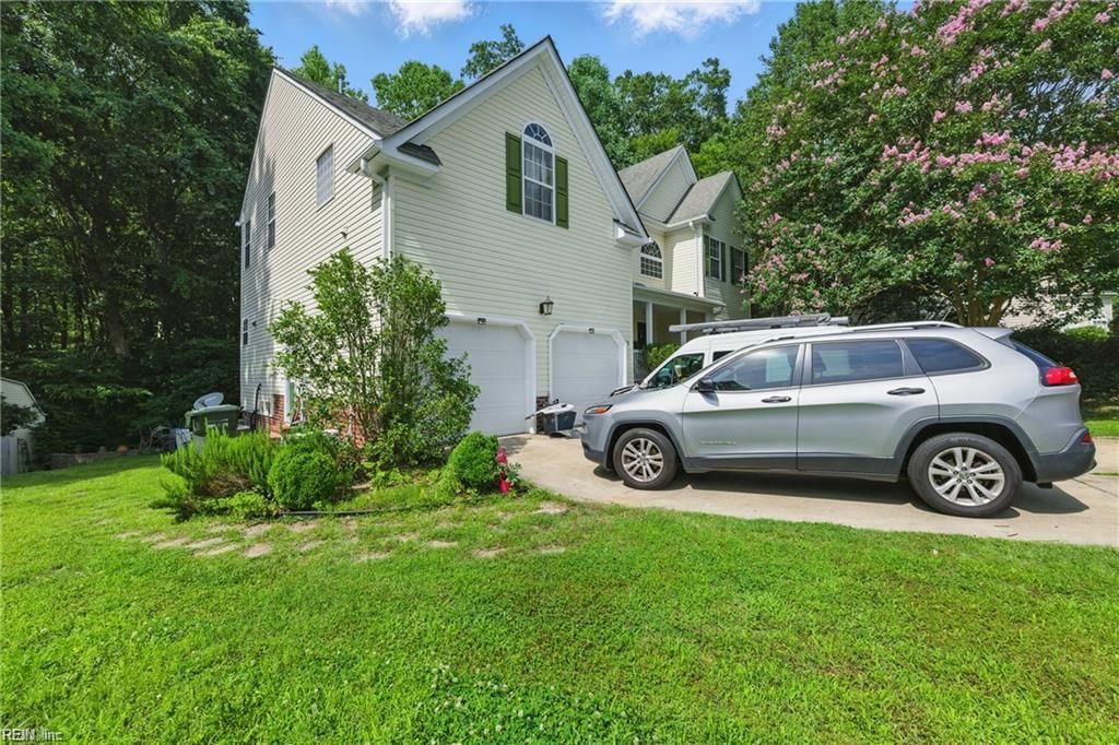 Photo of 418 Rolling Hills Drive, Williamsburg, VA 23185 (MLS # 10623773)