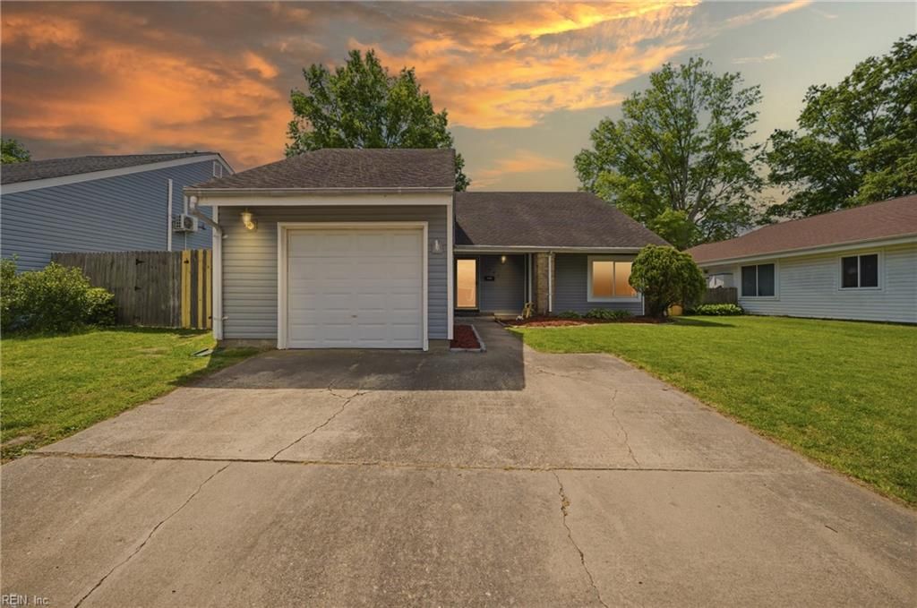 Photo of 3421 Daffodil Crescent, Virginia Beach, VA 23453 (MLS # 10631327)