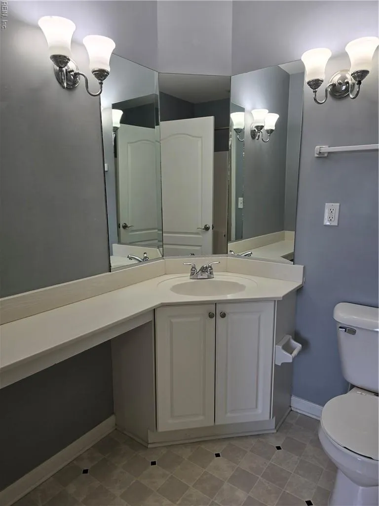 Virginia Beach, Virginia 23462, United States, 2 Bedrooms Bedrooms, ,3 BathroomsBathrooms,Residential,Active,116641