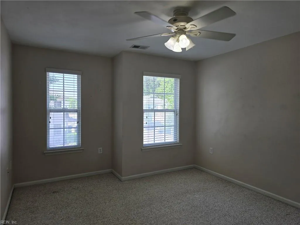 Virginia Beach, Virginia 23462, United States, 2 Bedrooms Bedrooms, ,3 BathroomsBathrooms,Residential,Active,116641