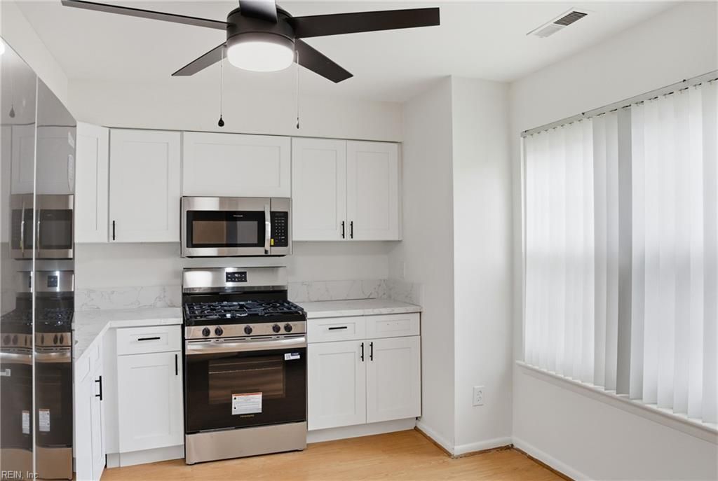 Photo of 11 Overbrooke Place, Hampton, VA 23669 (MLS # 10606696)