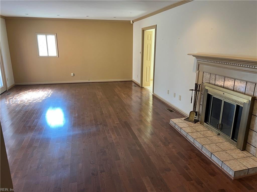 Photo of 42 Glendale Road, Newport News, VA 23606 (MLS # 10659528)