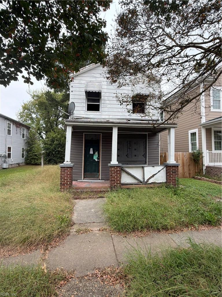 Photo of 1243 Maltby Avenue, Norfolk, VA 23504 (MLS # 10658502)