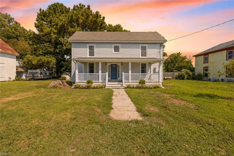Photo of 18215 First Street, Keller, VA 23401 (MLS # 10652254)