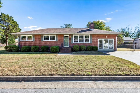 Photo of 819 Sharpley Avenue, Hampton, VA 23666 (MLS # 10658904)