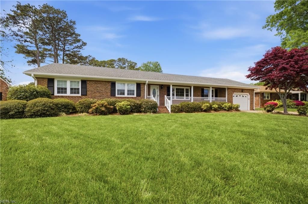 Photo of 1029 Fireside Lane, Virginia Beach, VA 23464 (MLS # 10630108)