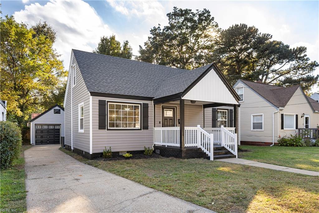 Photo of 231 Lenox Avenue, Norfolk, VA 23503 (MLS # 10656168)