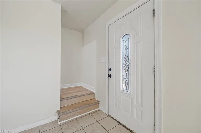 306 Long Creek Lane, photo 4 of 27