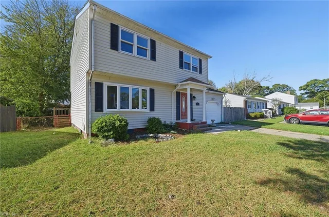 306 Long Creek Lane, photo 2 of 27