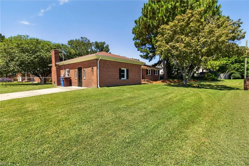 Chesapeake, Virginia 23324, United States, 3 Bedrooms Bedrooms, ,2 BathroomsBathrooms,Residential,Active,198503