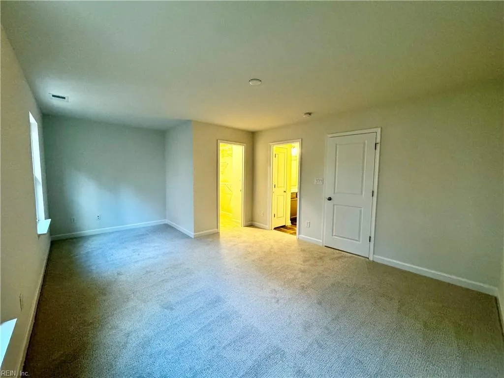 Suffolk, Virginia 23435, United States, 2 Bedrooms Bedrooms, ,3 BathroomsBathrooms,Residential,Active,30611