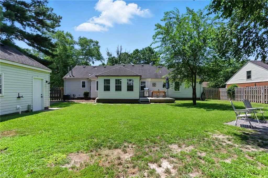 Chesapeake, Virginia 23322, United States, 3 Bedrooms Bedrooms, ,2 BathroomsBathrooms,Residential,Active,160469