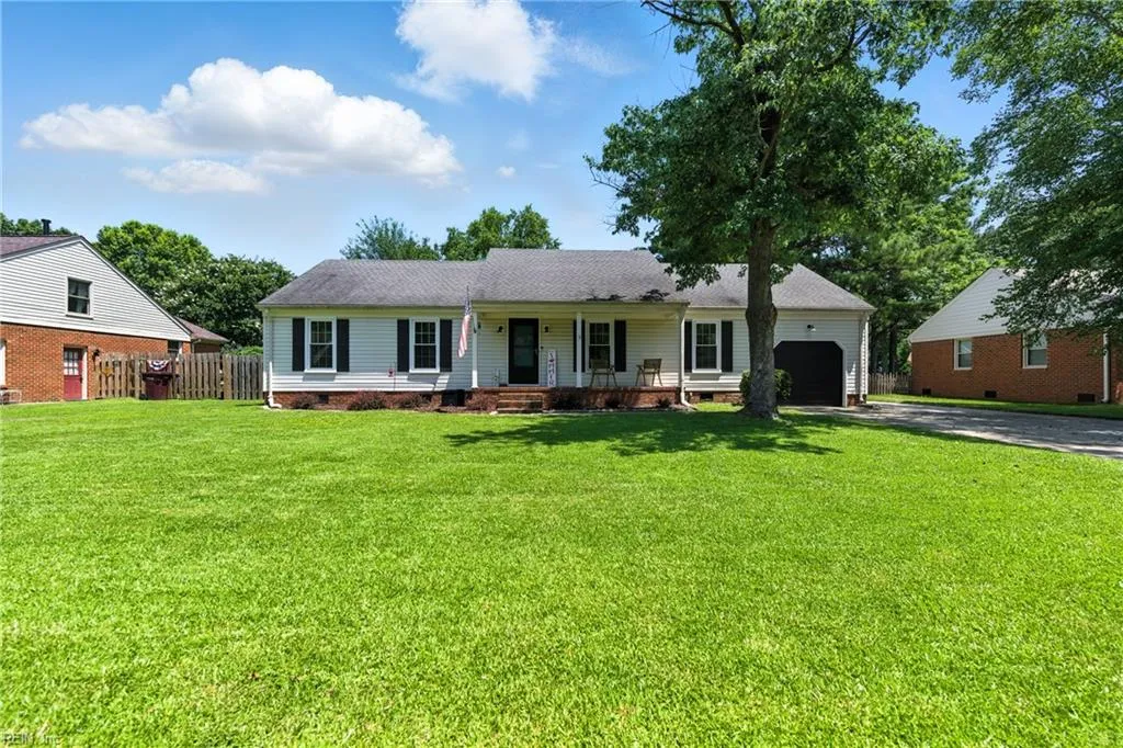 Chesapeake, Virginia 23322, United States, 3 Bedrooms Bedrooms, ,2 BathroomsBathrooms,Residential,Active,160469