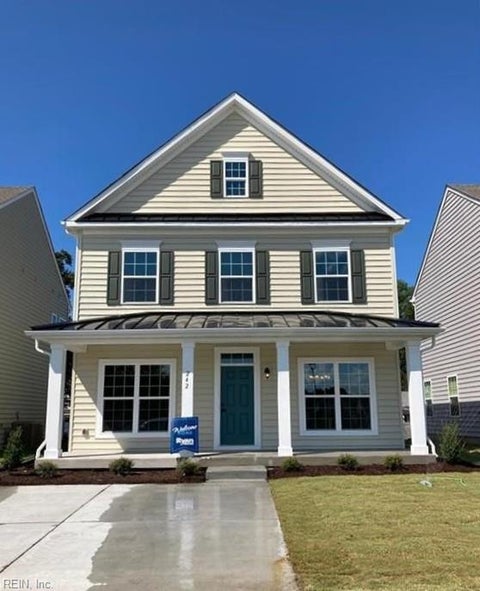 Photo of 242 Goldenstar Lane, Portsmouth, VA 23701 (MLS # 10652008)