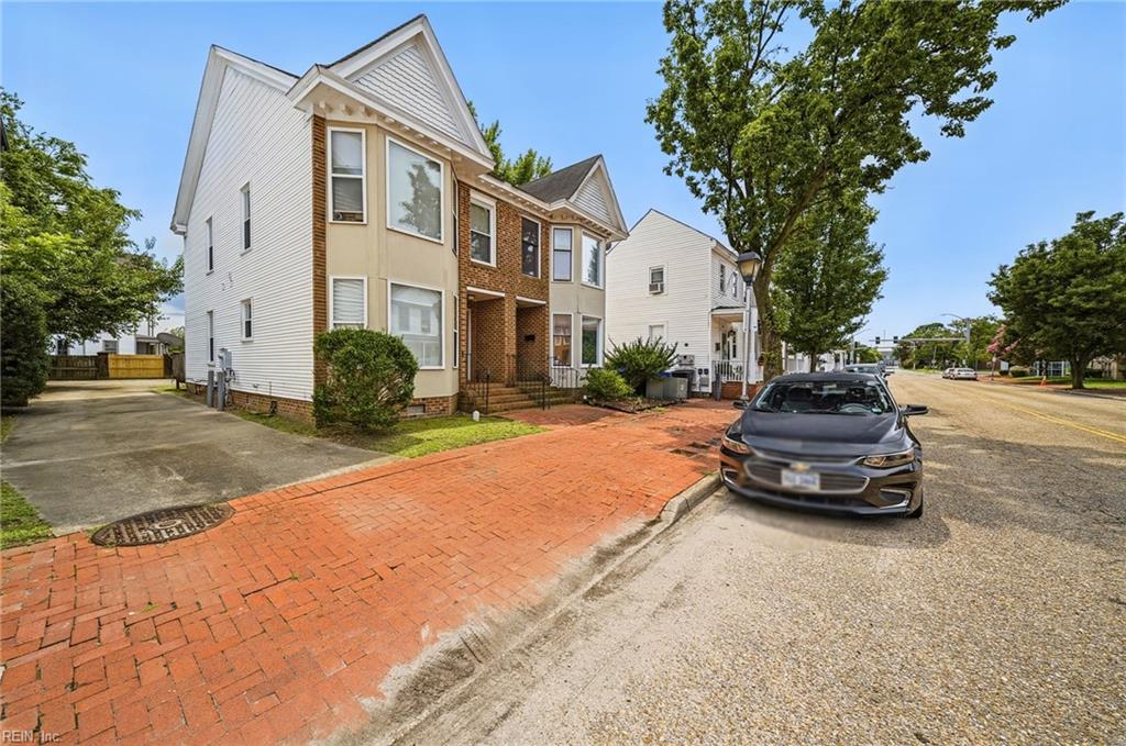 Photo of 709 South Street, Portsmouth, VA 23704 (MLS # 10653852)