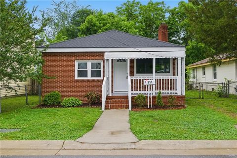 111 S Lloyd ST Suffolk VA 23434