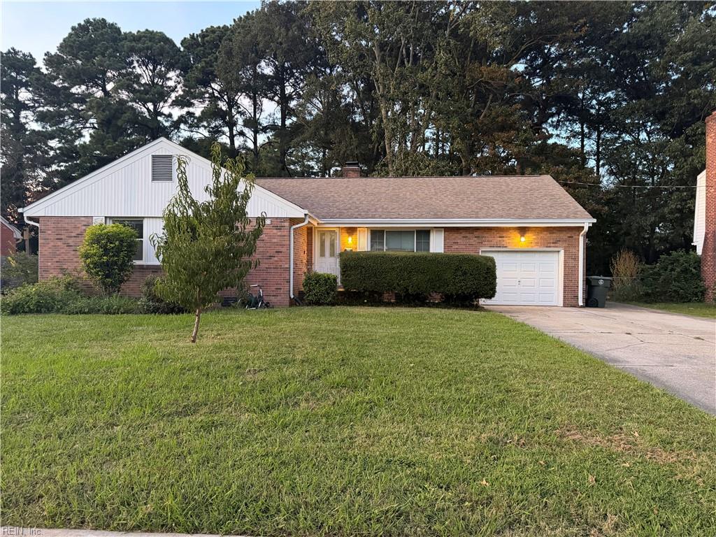 Photo of 4 Bramston Drive, Hampton, VA 23666 (MLS # 10656486)