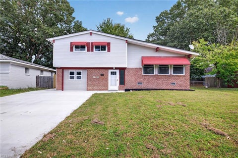 Photo for 5548 Berry Hill RD