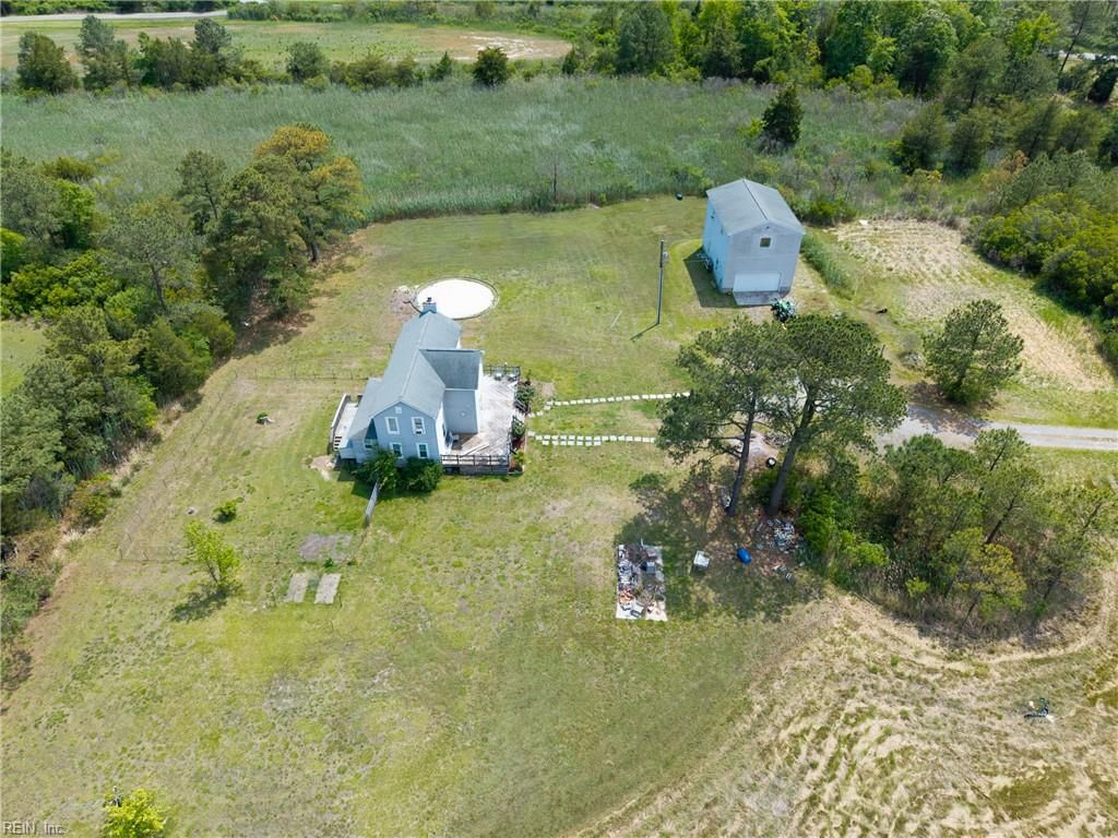 Photo of 2297 Perrin Creek Road, Hayes, VA 23072 (MLS # 10634986)