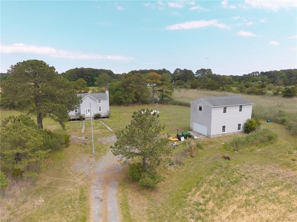 Photo of 2297 Perrin Creek Road, Hayes, VA 23072 (MLS # 10634986)