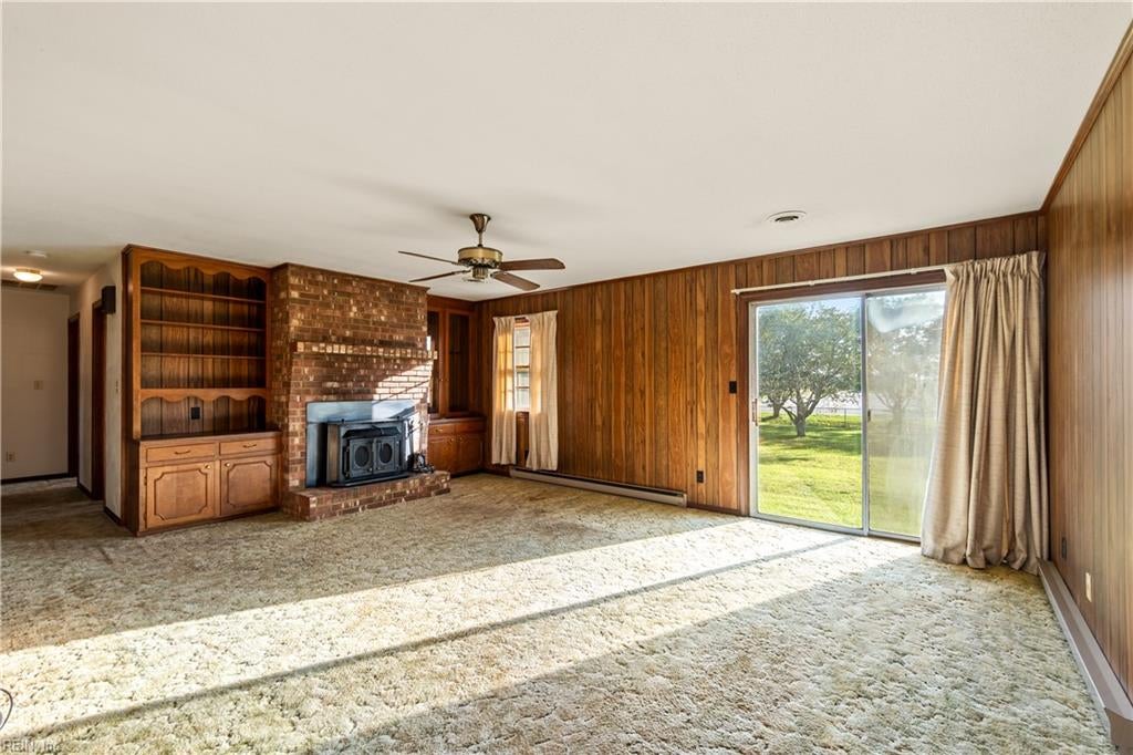 Photo of 262 Caratoke Highway, Moyock, NC 27958 (MLS # 10647050)