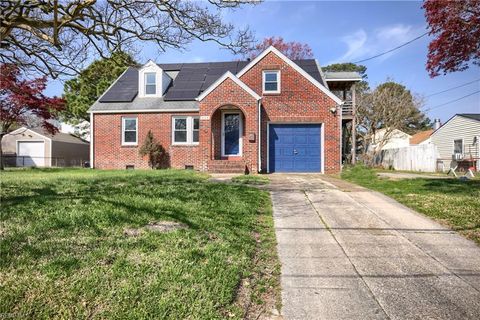Photo of 804 City Park Avenue #A, Portsmouth, VA 23701 (MLS # 10627324)