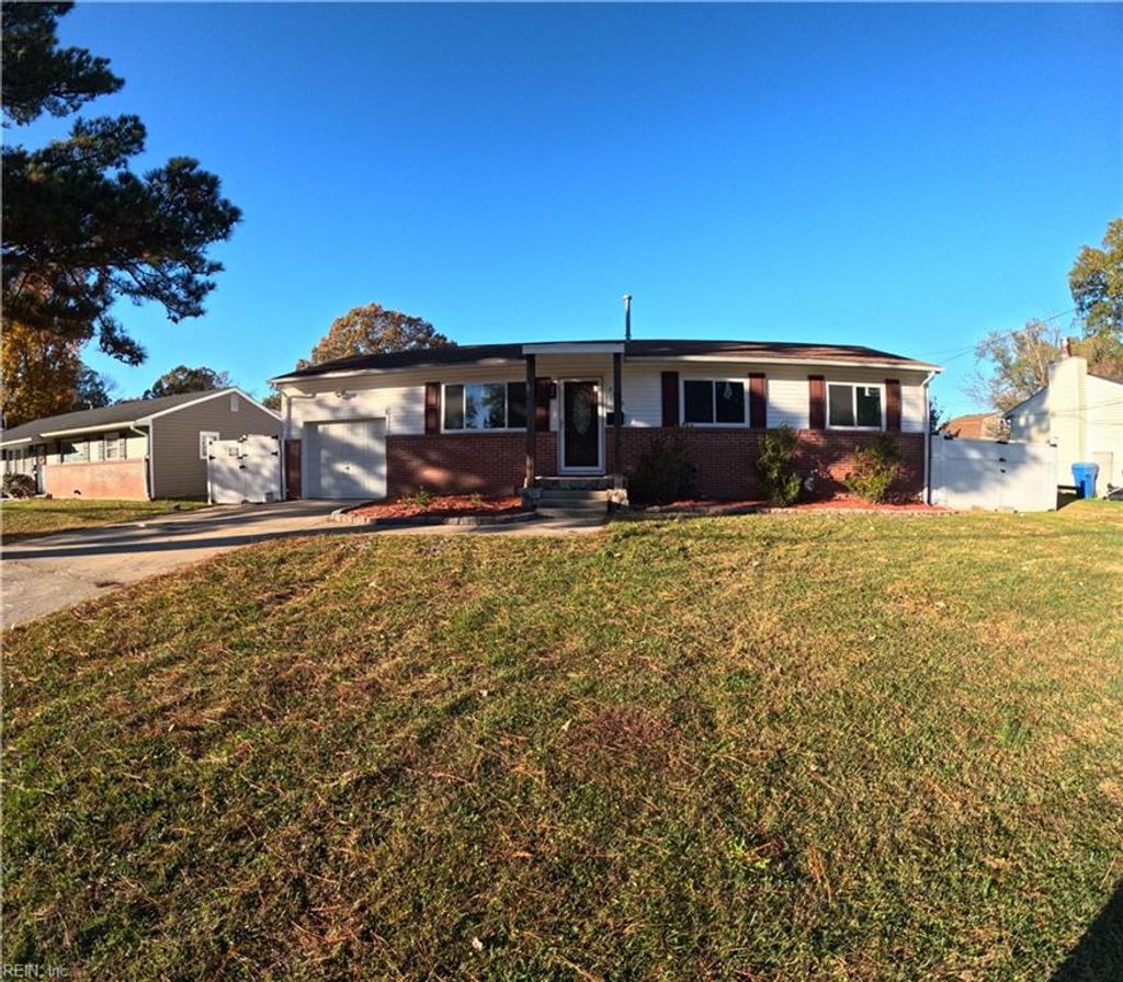 Photo of 3228 Florence Street, Virginia Beach, VA 23452 (MLS # 10610054)