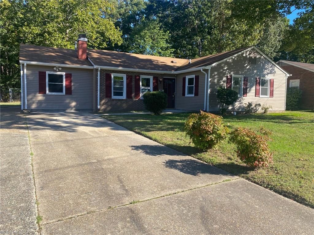 Photo of 12 Chowan Place, Newport News, VA 23608 (MLS # 10607801)