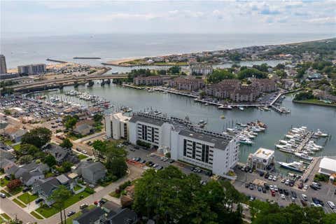 Photo of 500 Winston Salem Avenue #511, Virginia Beach, VA 23451 (MLS # 10644999)