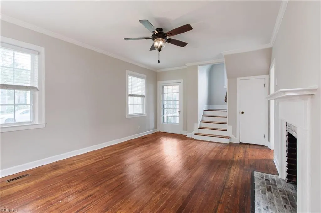 Newport News, Virginia 23601, United States, 3 Bedrooms Bedrooms, ,1 BathroomBathrooms,Residential,Active,236665